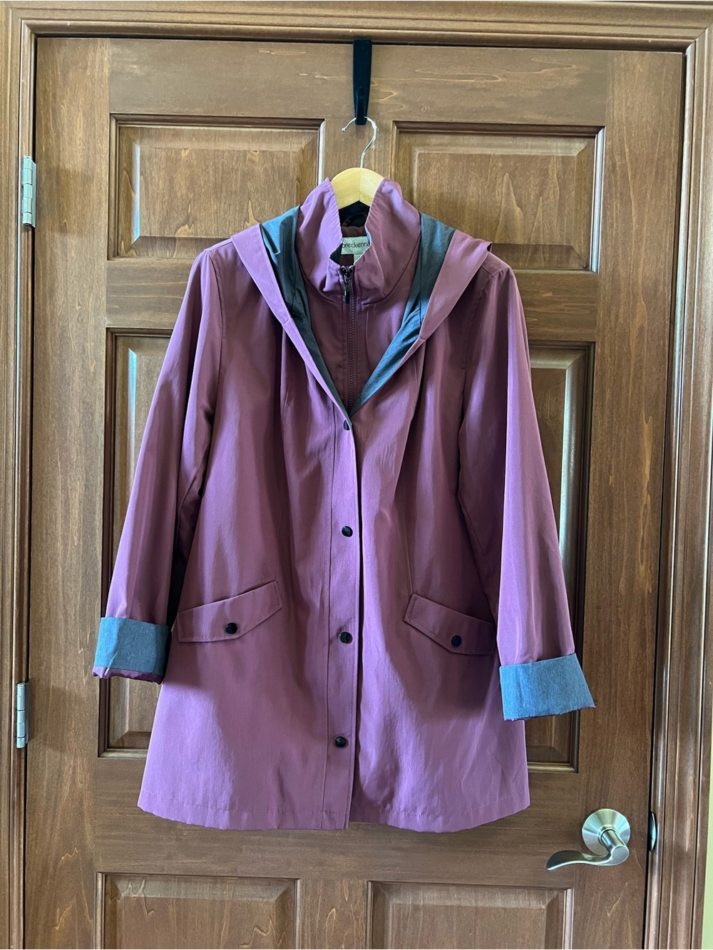 breckenridge Rain Coat with Hood Dusty Plum Gray Trim Size L
